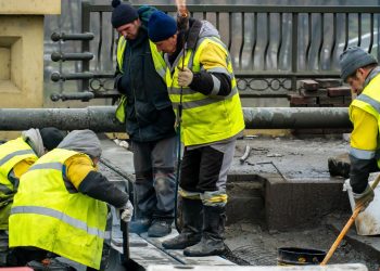 The Demographic Challenge: Why the UK’s Construction Workforce is Shrinking