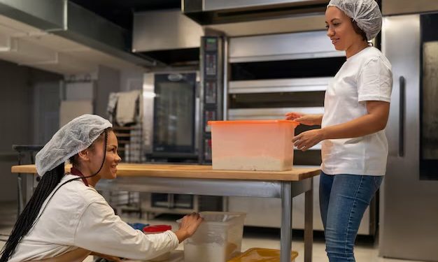 Choosing the Right Shrink Wrapping Machine Manufacturer: A Guide to Efficient Packaging Solutions