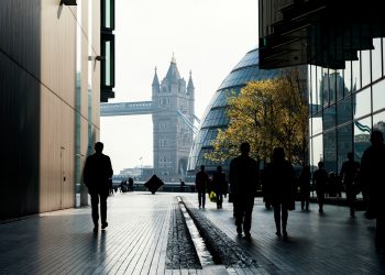 5 Best Card Machines for Small Businesses in the UK