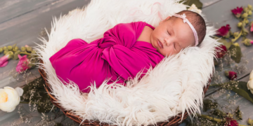 8 At-Home Newborn Photographers in the UK Worth Considering