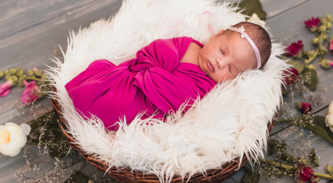 8 At-Home Newborn Photographers in the UK Worth Considering